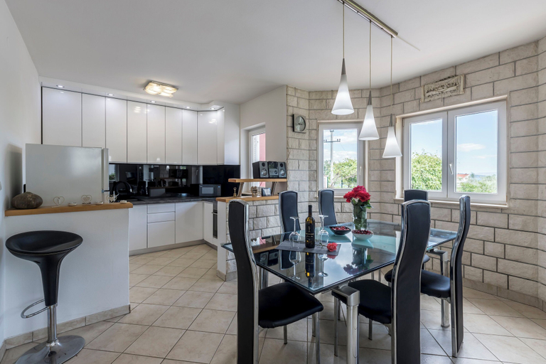 Private kitchen 2, Villa Ezgeta, Kaštela