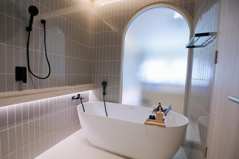 Bathroom 5, Navakiri Boutique Resort Satun, Muang Satun