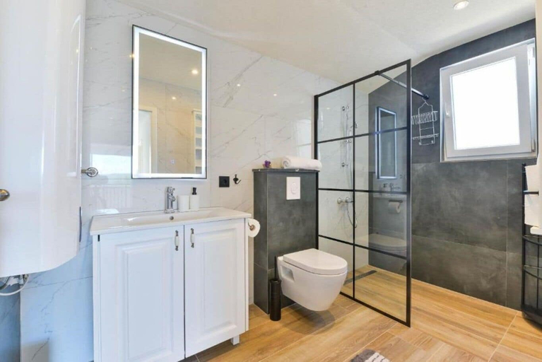 Bathroom 4, House Kate, Benkovac