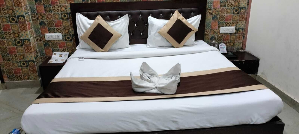 Room 3, Hotel Relax Stays, Delhi