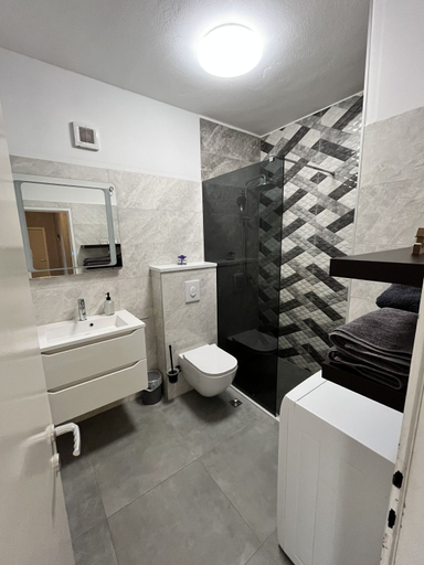 Bathroom 2, Apartment Ivana, Makarska