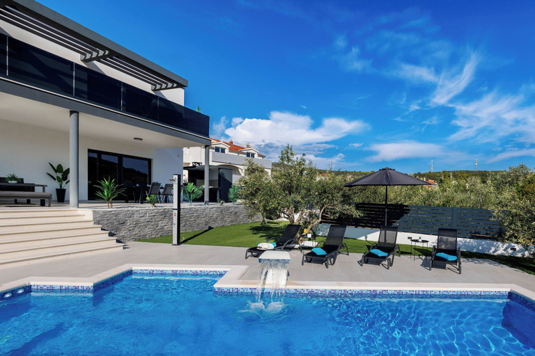 Outdoor pool 5, Villa Dal' Mares, Marina