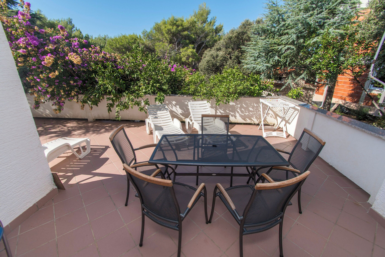Terrace/patio 4, Apartment Family Ribicic, Pag