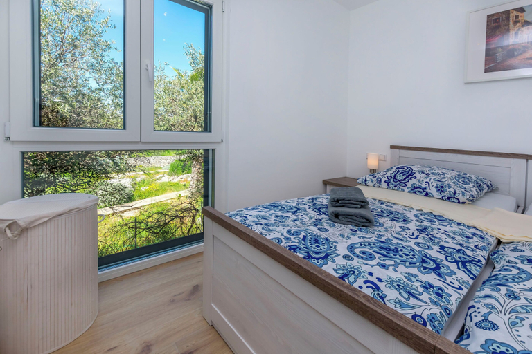 Bedroom 3, Apartments Lonamare, Rogoznica