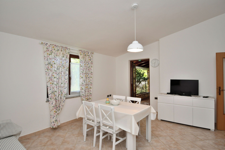 Private kitchen 4, House Ariella, Umag
