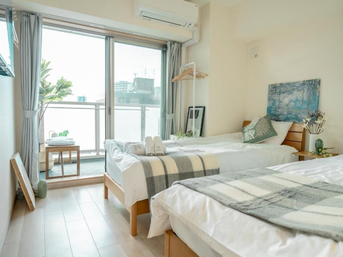 Room 2, Central Mansions, Osaka