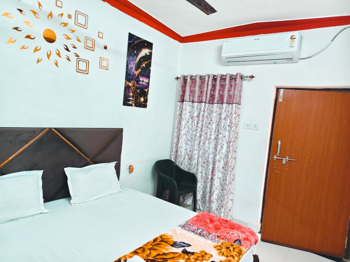 View 3, Maa Janki Homestay - Walking Distance from Mandir, Faizabad