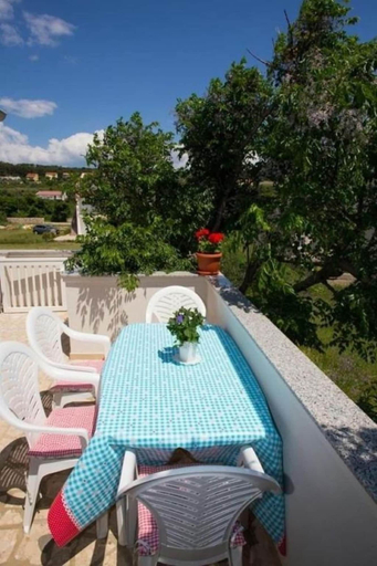 Sport & Beauty 4, Apartments Ana, Pag