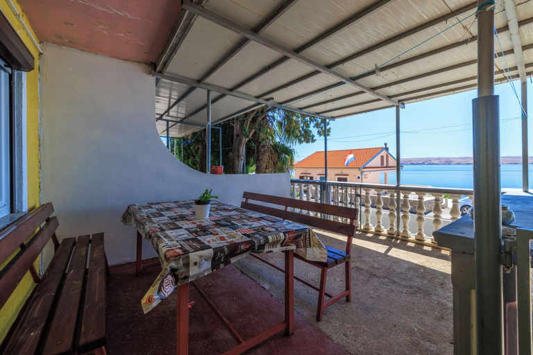Water view 5, Apartment Irmica, Karlobag