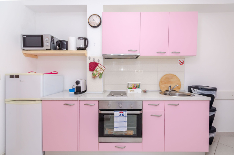 Private kitchen 4, Apartments Juka, Hvar