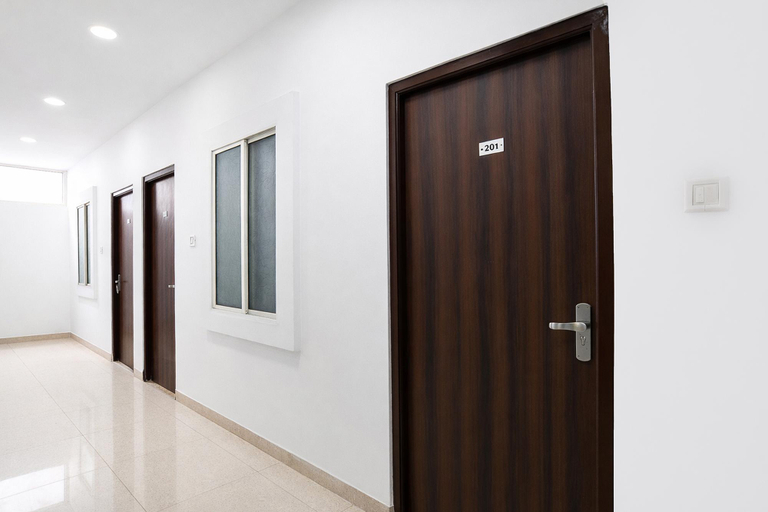Public Area 2, FabHotel Shivay, Indore