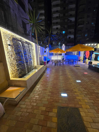 Terrace/patio 3, Elmandara Residence, Al-Muntazah