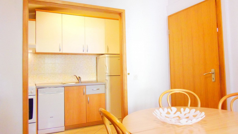 Others 4, Apartments Bor, Makarska