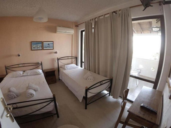Room 4, Pleasing Apartment in Mpenitses With Terrace, Ionian Islands