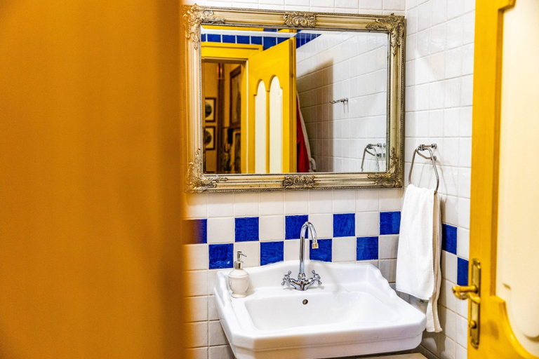 Bathroom 4, House Mikin Dol, Draž