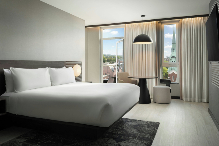 Bedroom 3, AC Hotel Burlington, Chittenden
