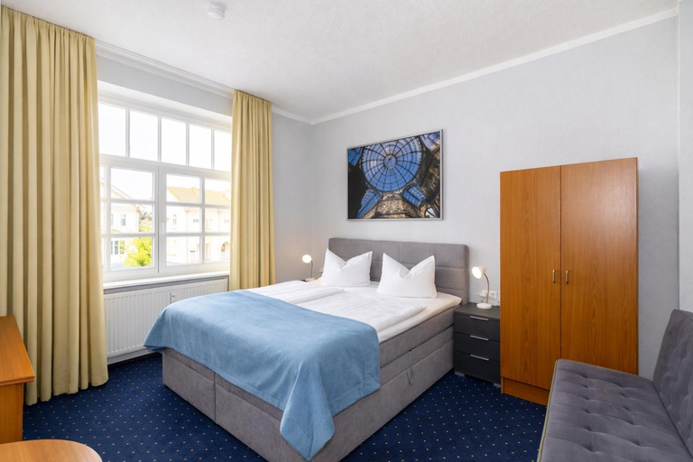 Bedroom 2, Hotel zur Traube, Rostock