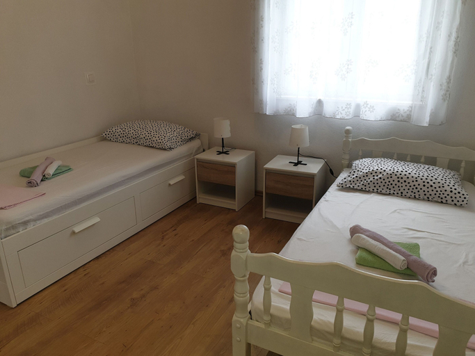 Bedroom 3, House Garden House, Kaštela