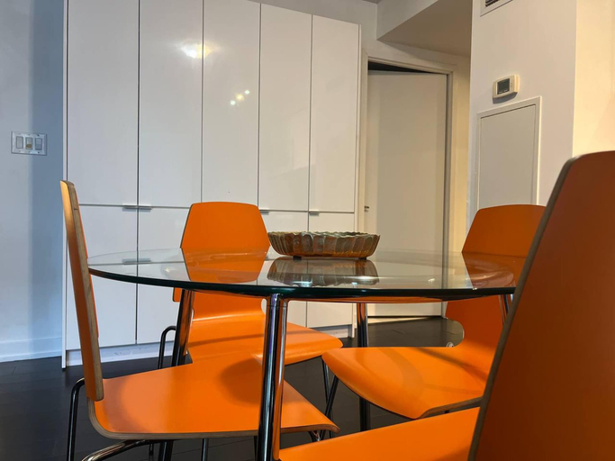 In-room dining 3, The Sterlingmont Downtown Toronto, Toronto
