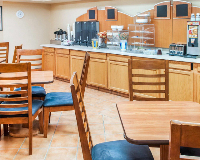 Food & Drinks 5, Econo Lodge Lordsburg I-10, Hidalgo