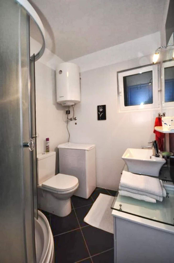 Bathroom 3, Apartments Njoko, Vodice