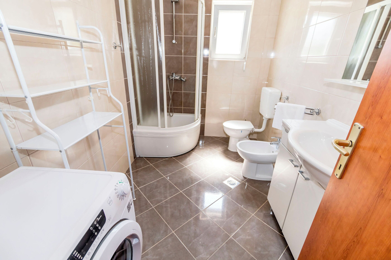 Bathroom 4, Apartments Nada, Vodice