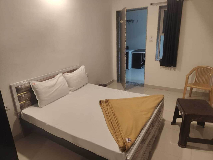 Room 4, Hotel Maruti Inn, Pali