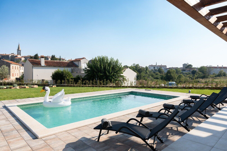 Outdoor pool 5, Villa Veduta, Bale