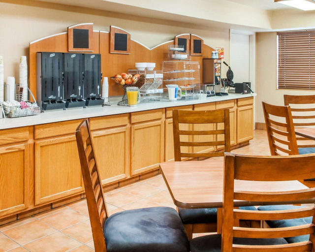 Food & Drinks 5, Econo Lodge Lordsburg I-10, Hidalgo