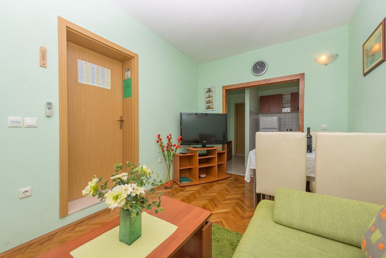Living room 4, Apartments and Room Goran, Makarska
