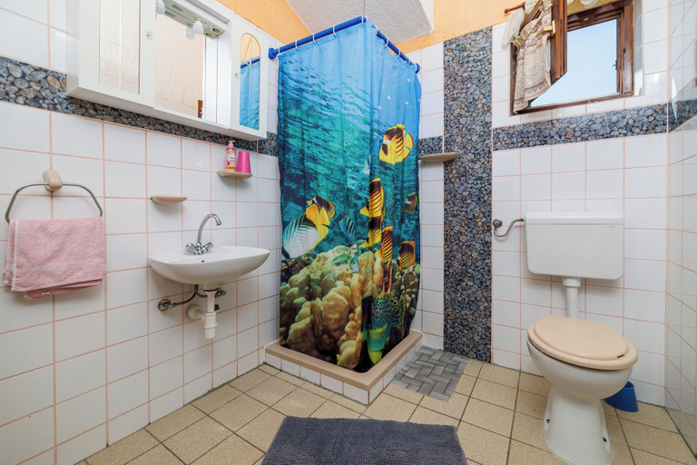 Bathroom 4, Apartments Davorka, Lopar/Supetarska Draga
