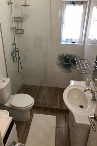 Bathroom 2, House Franny, Zadar