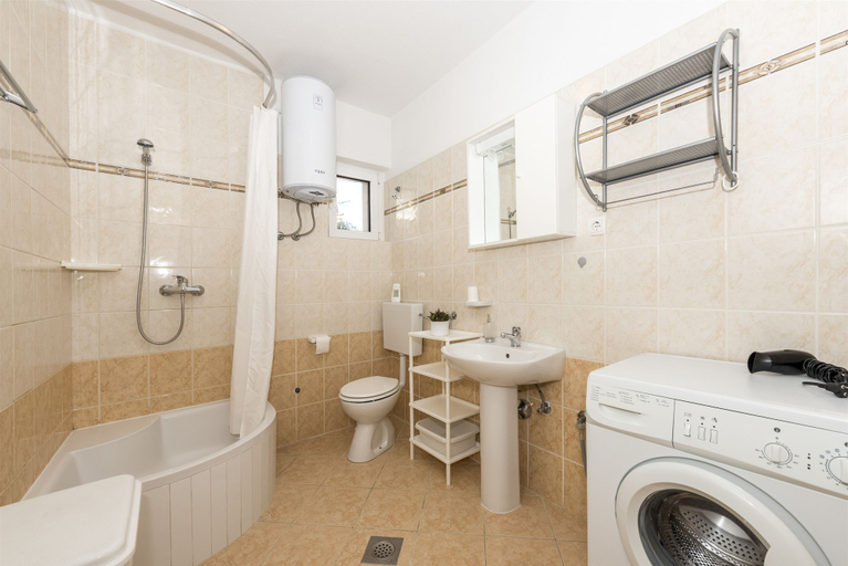 Bathroom 3, Apartment Katarina, Zadar