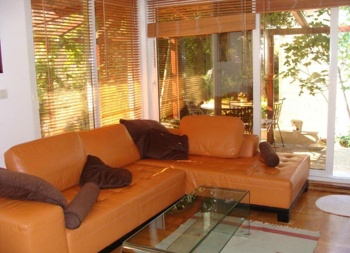 Others 5, Apartment Mana, Split