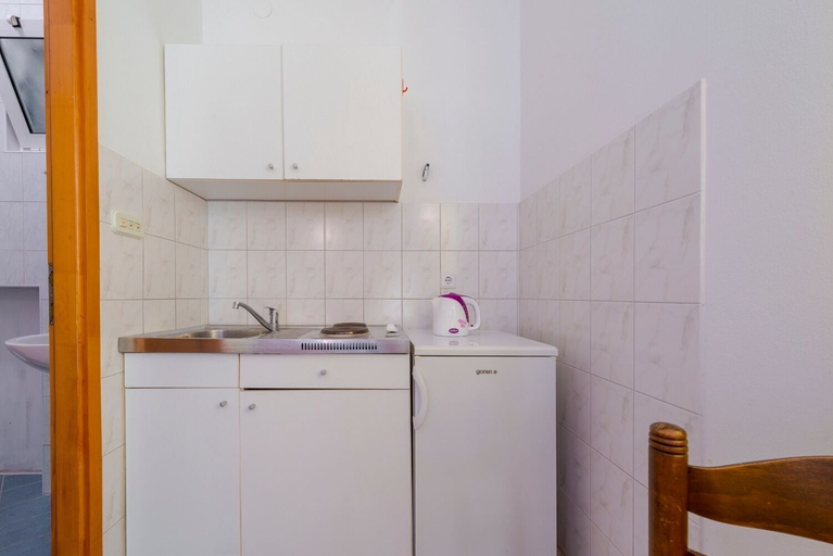 Private kitchen 4, Apartments Diana, Pojezerje