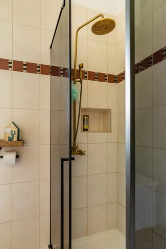 Bathroom 4, House Peace, Kaštela