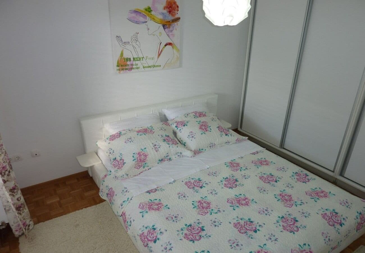 Bedroom 2, Apartments Sunny by the Sea, Nin