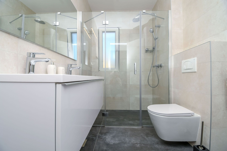 Bathroom 2, Apartment Argola, Trogir