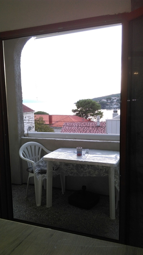 Exterior 5, Apartments and Room Rest, Selca