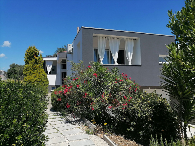 Exterior & Views 2, Apartments Dora 2, Bibinje
