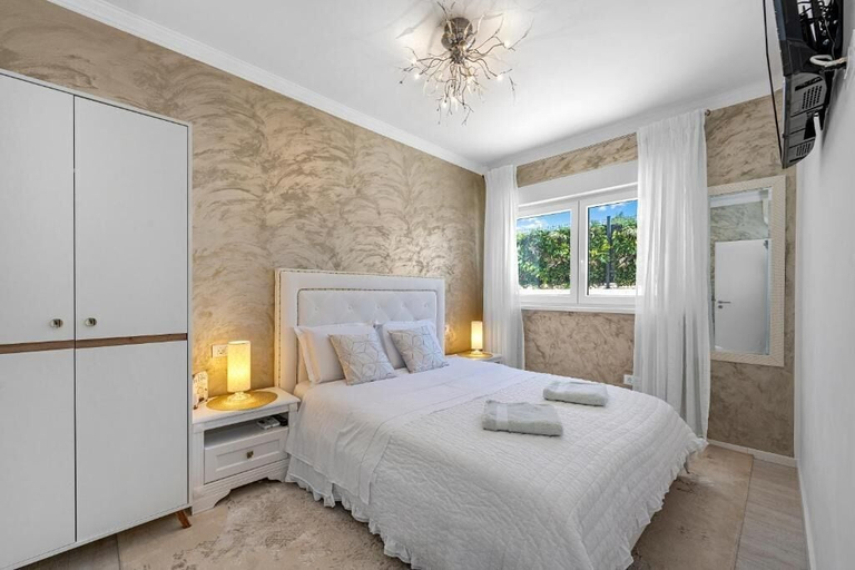 Room 5, Villa Veronica, Bilice
