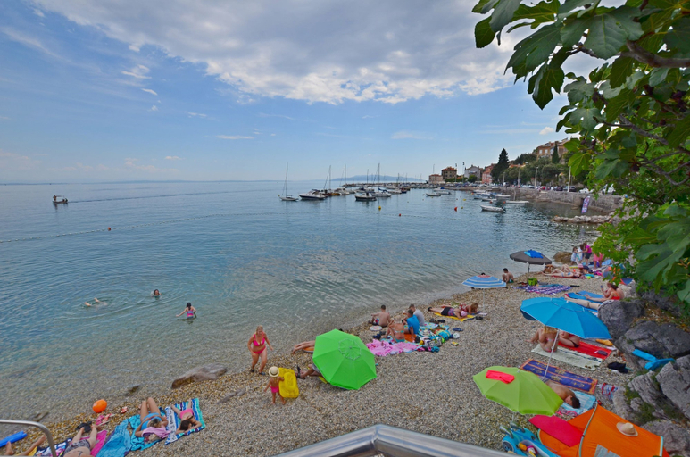 Beach 5, Apartment Volosko for two, Opatija/Veprinac