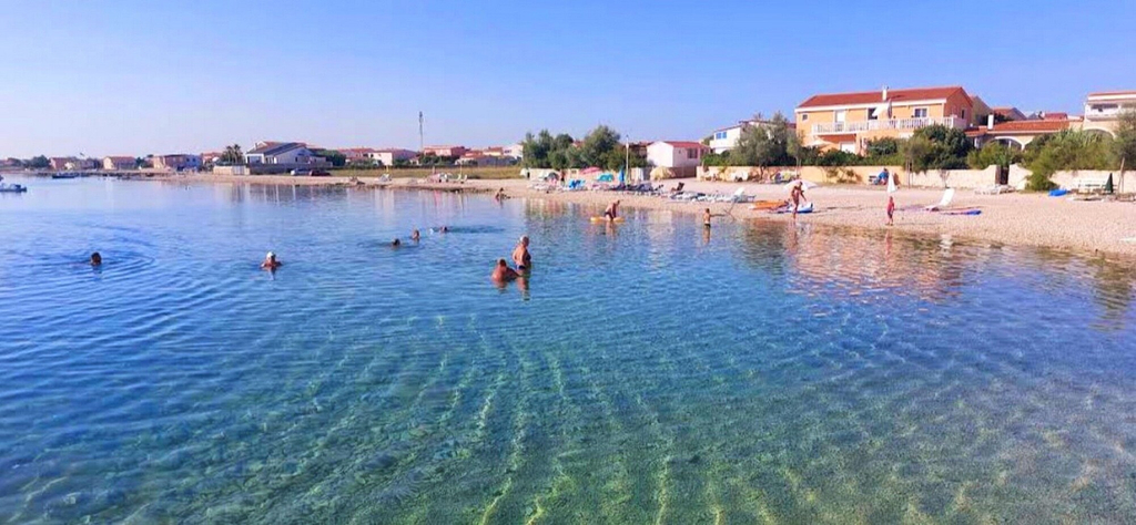 Beach 5, Apartment Tihana, Vir