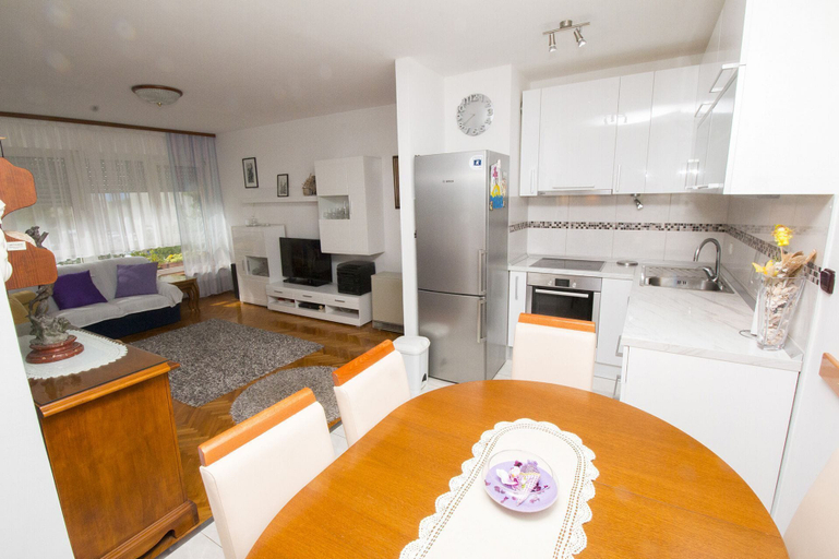 Others 5, Apartment Jerko, Omiš