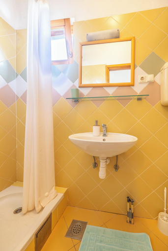 Bathroom 3, Apartments Ana and Tina, Bol