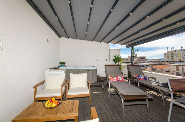 Spa 5, Apartment Jacuzzi Sky, Split