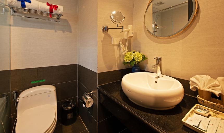 Bathroom 5, Solare De Monte Hotel & Spa, Hoàn Kiếm