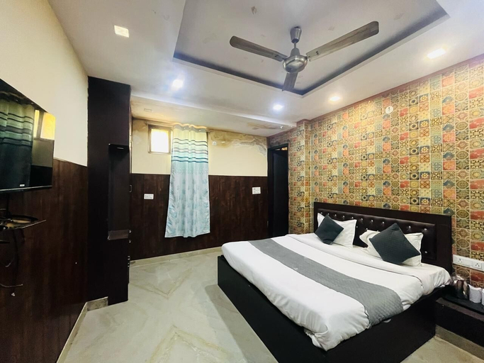 Room 2, Hotel Relax Stays, Delhi
