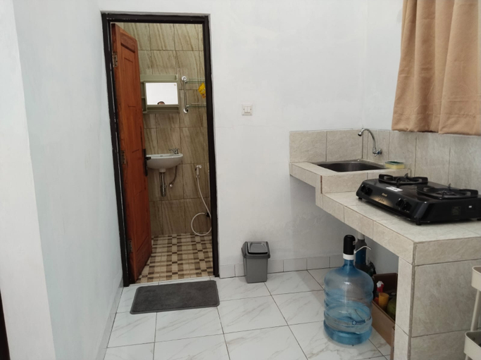 Bathroom 5, Imah Baba Homestay, Serang