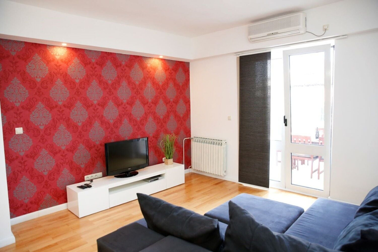 Living room 2, Apartments and Rooms Guesthouse Lorenta, Vodice
